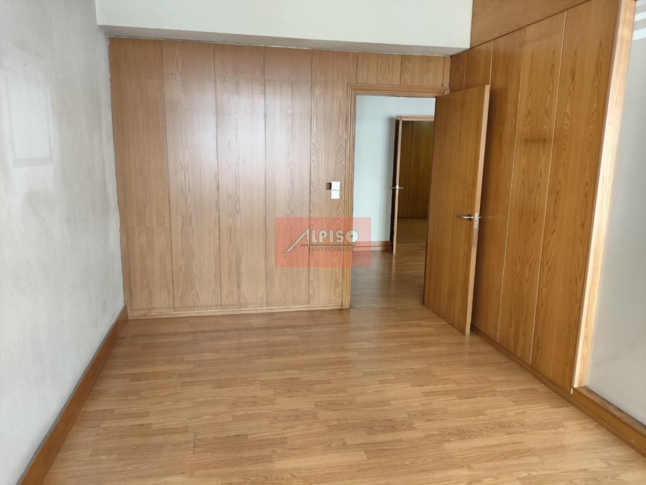 Bedroom of Office to rent in Ourense Capital   with Heating