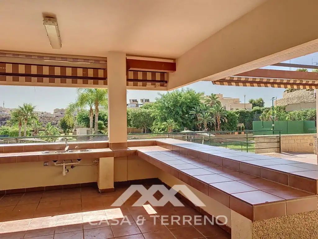 Adossat amb piscina en venda a Calle Celestina, imagen 36