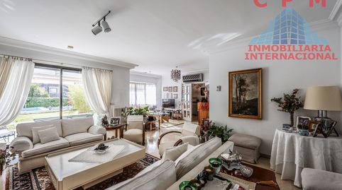 Photo 2 of Single-family semi-detached for sale in Conde Orgaz - Piovera, Madrid Capital