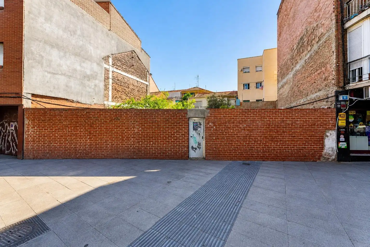 Vista exterior de Residencial en venda en Madrid