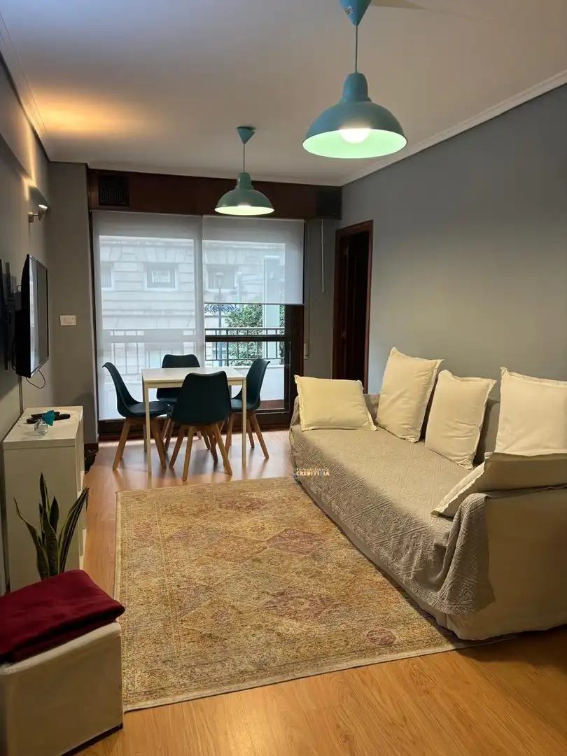Sala de estar de Piso de alquiler en Vigo  con Calefacción, Amueblado y Balcón