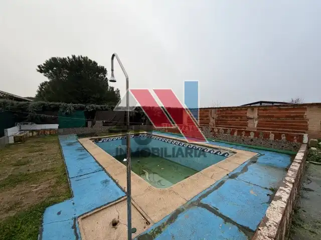 Swimming pool of Houses for sale in Huecas  with Storage room, Swimming Pool and Alarm