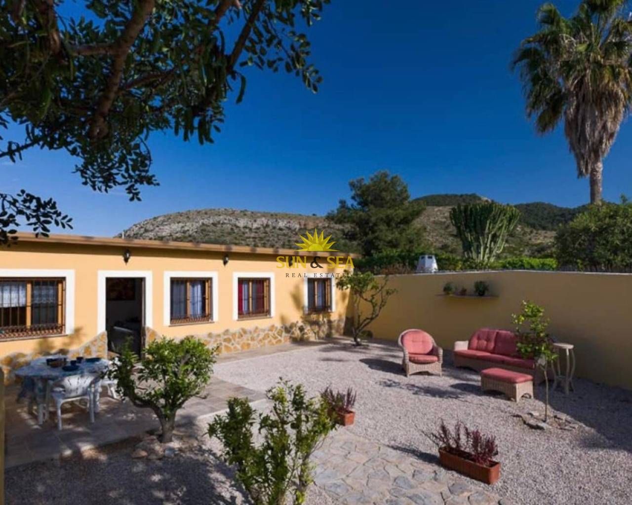 Jardí de Casa o xalet de lloguer en Cartagena amb Aire condicionat, Calefacció i Jardí privat