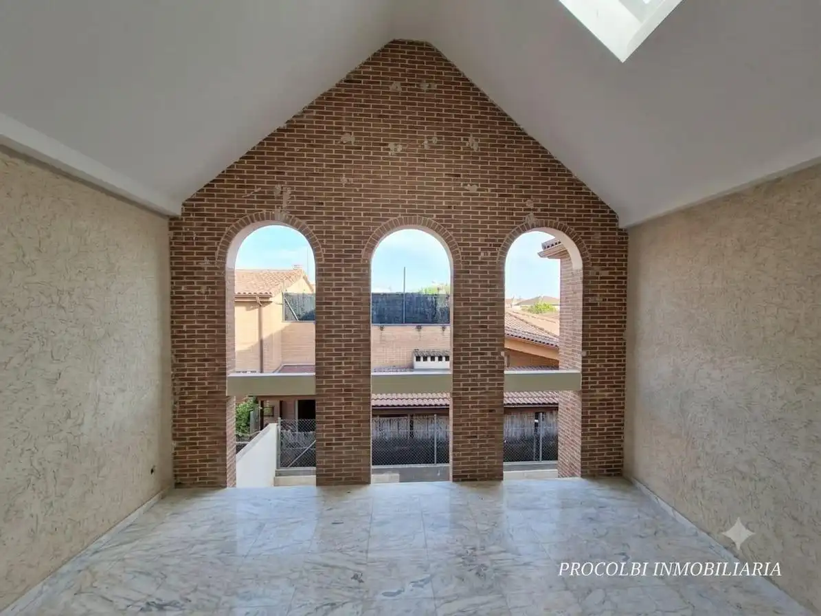 Lofts for sale in El Casar  with Air Conditioner, Storage room and Internet
