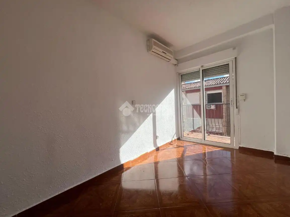 Habitación de Piso en venta en Zaragoza con Aire acondicionado y Balcón