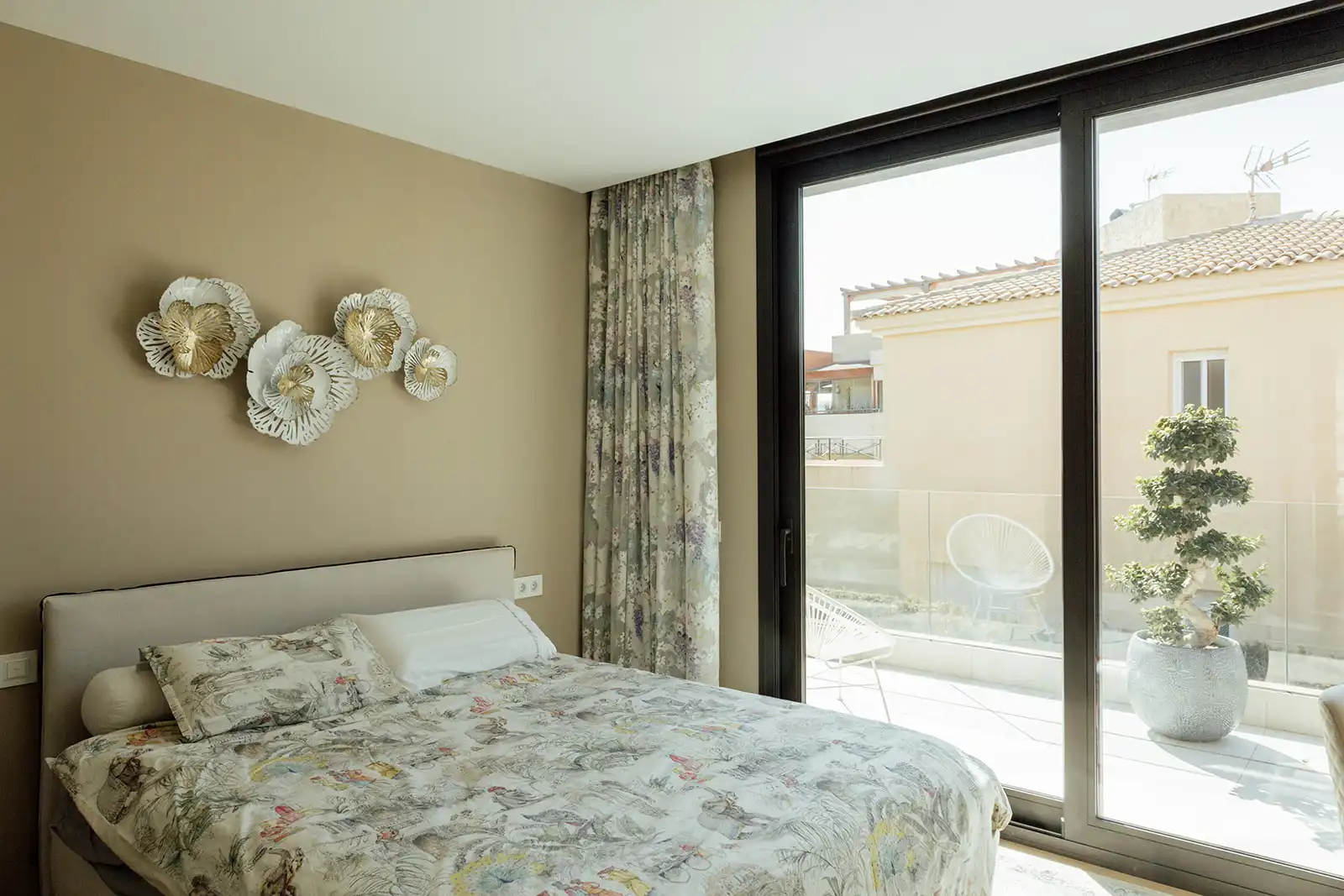 Habitación de Casa o chalet en venta en Alicante / Alacant con Aire acondicionado, Calefacción y Jardín privado