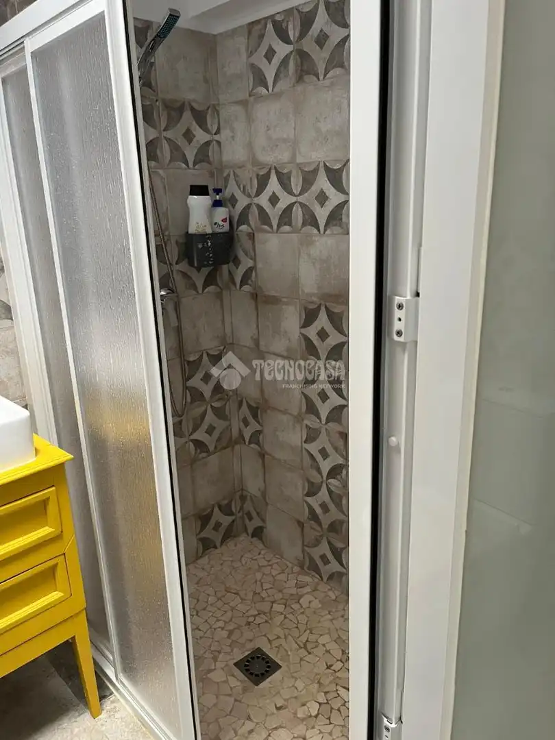 Badezimmer von Gebäude zum Verkauf in Arcos de la Frontera, Cádiz