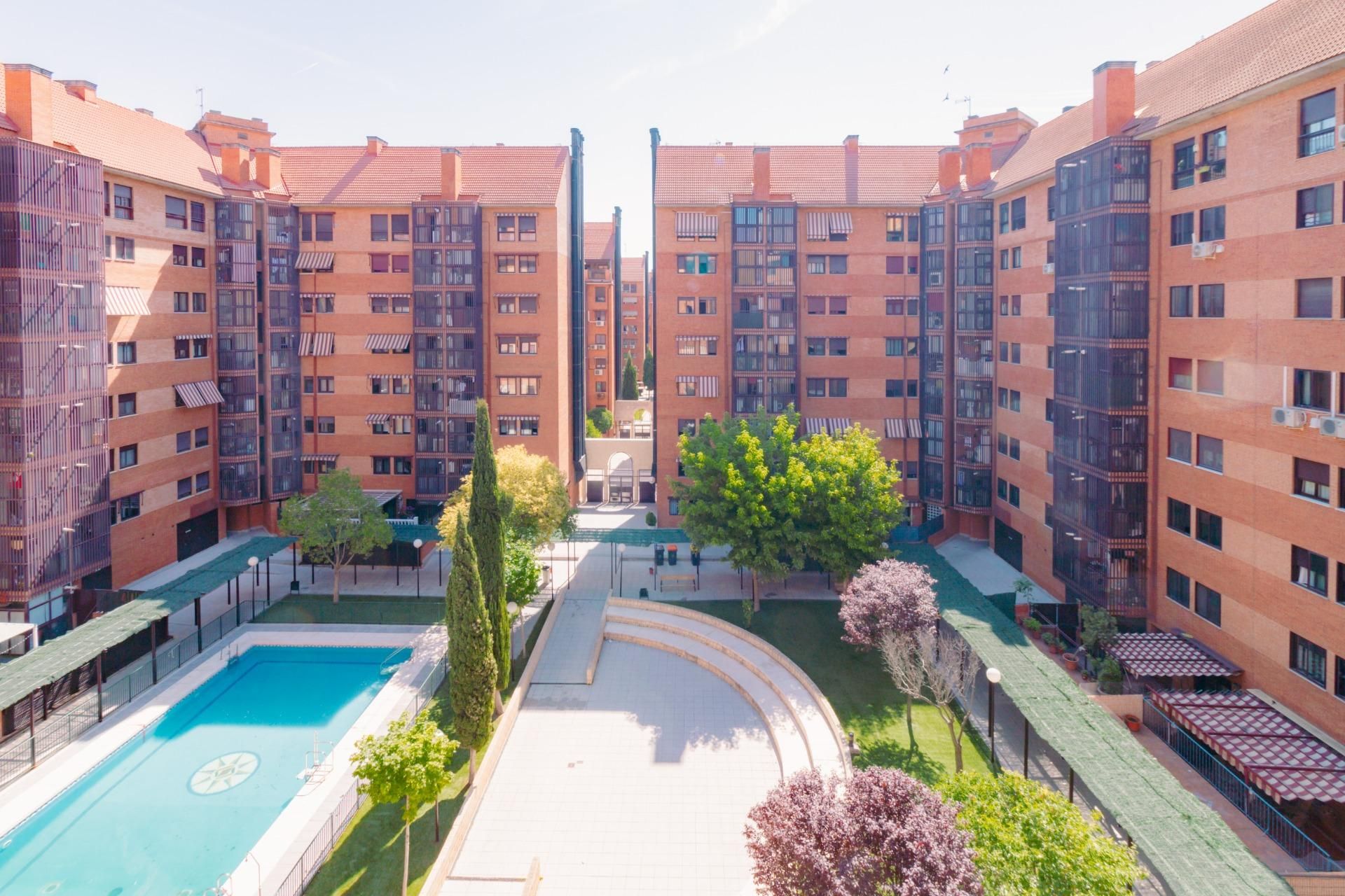 Flat for sale in Orcasitas