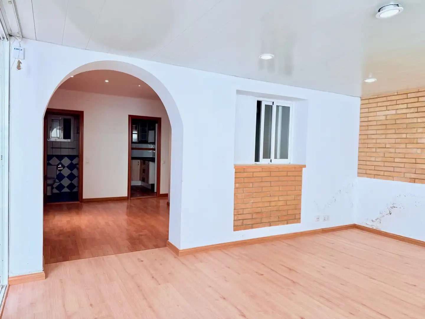 Erdgeschoss zum Verkauf in Sant Feliu de Llobregat mit Heizung, Parkett und Terrasse