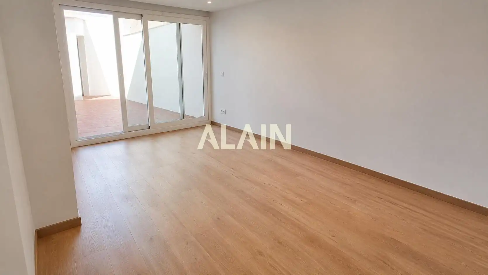 Sala de estar de Piso en venta en Valencia con Aire acondicionado, Calefacción y Parquet