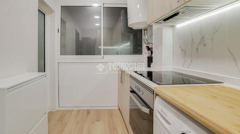 Foto 4 de Piso en venta en Porta,  Barcelona Capital