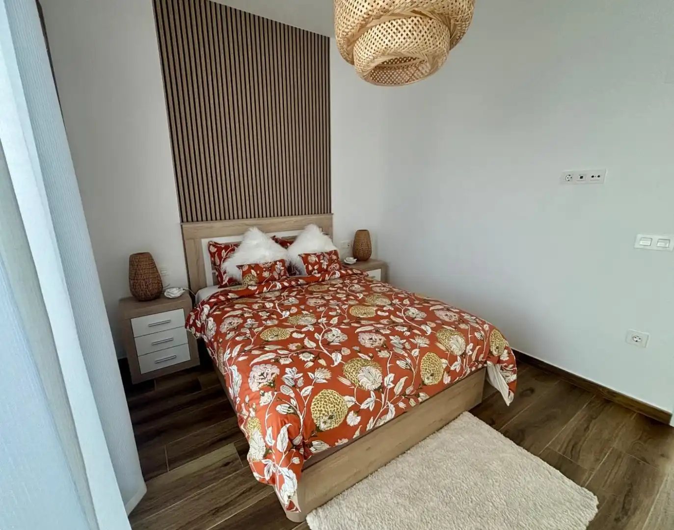 Dormitori de Casa o xalet en venda en Polop amb Aire condicionat, Jardí privat i Terrassa