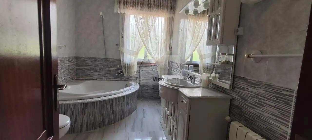 Baño de Casa o chalet en venta en Moaña con Calefacción, Jardín privado y Trastero