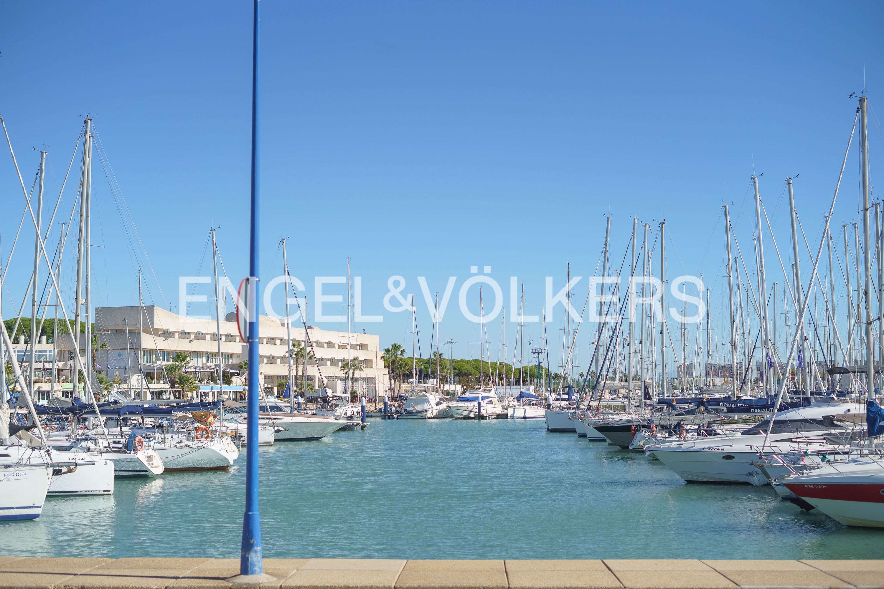 Exterior view of Apartment for sale in El Puerto de Santa María  with Air Conditioner, Heating and Terrace