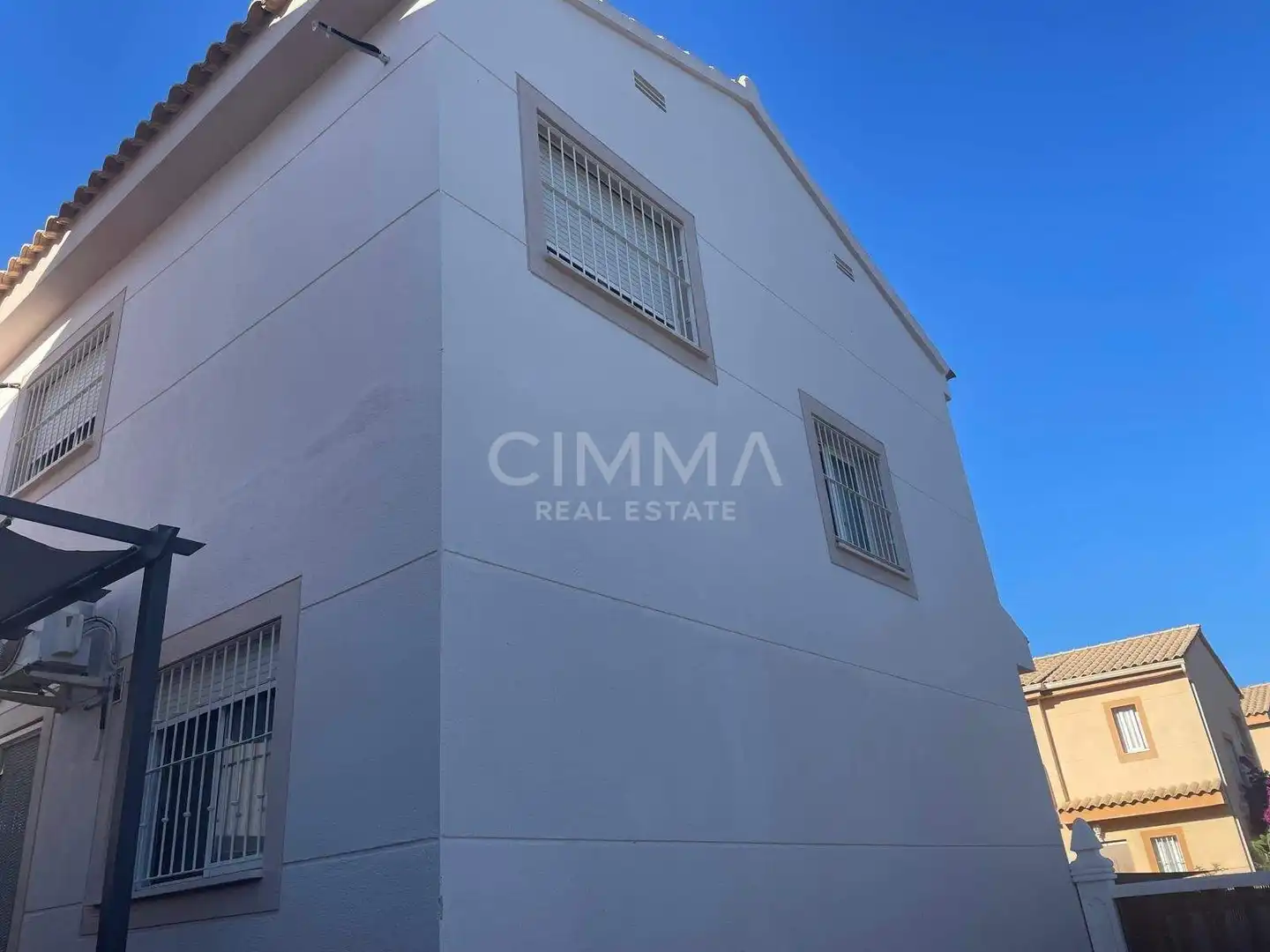 Vista exterior de Casa o chalet en venta en Polop con Aire acondicionado y Trastero