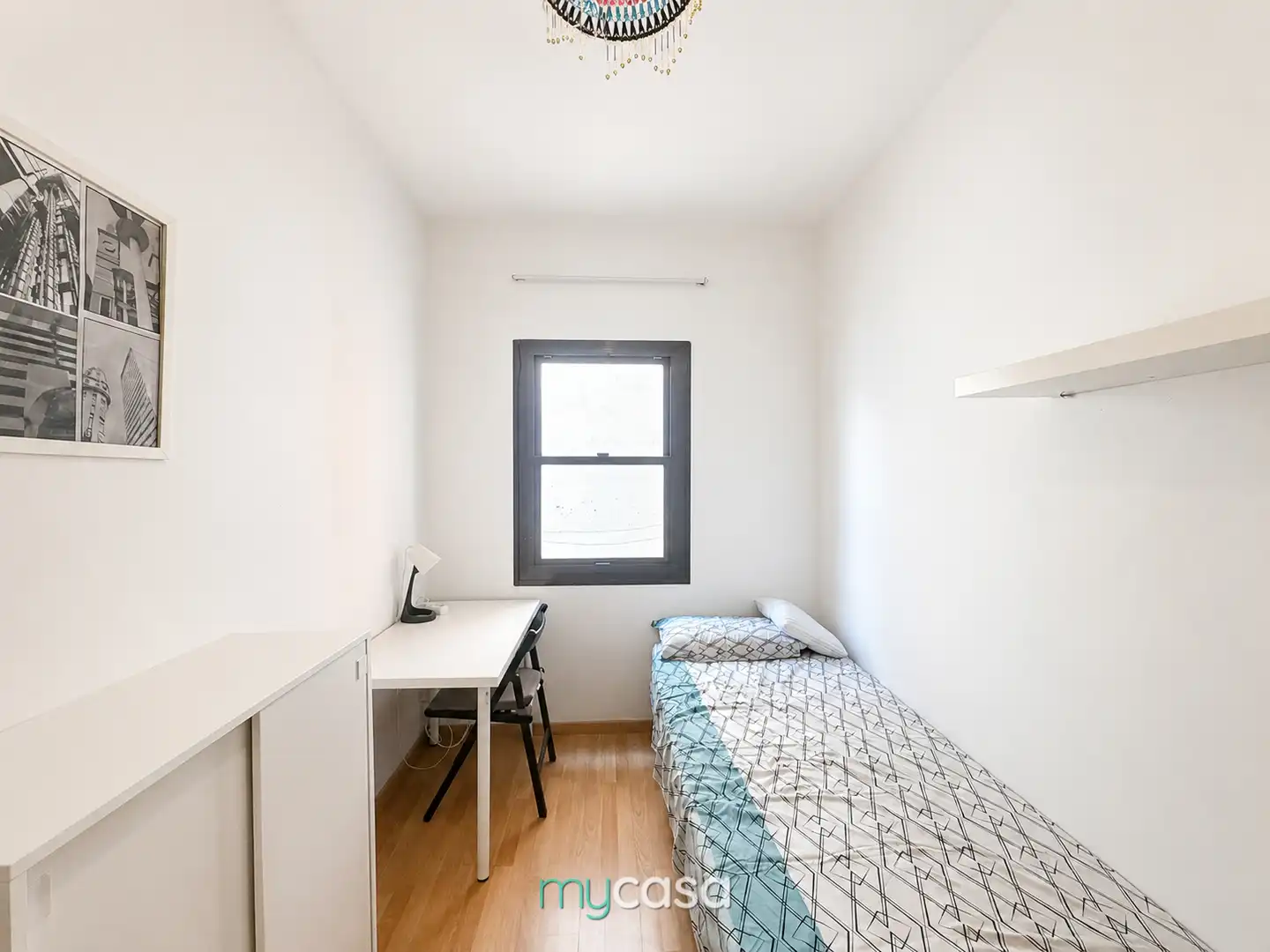 Schlafzimmer von Wohnung zum Verkauf in Barcelona mit Klimaanlage, Heizung und Parkett
