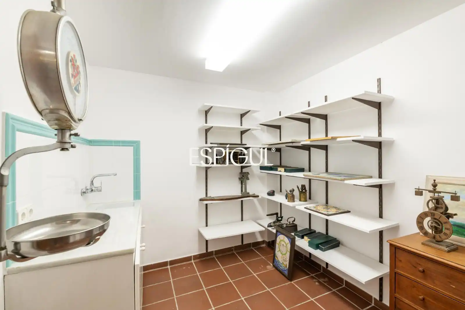 Kitchen of Houses for sale in Sant Cugat del Vallès  with Air Conditioner, Heating and Storage room