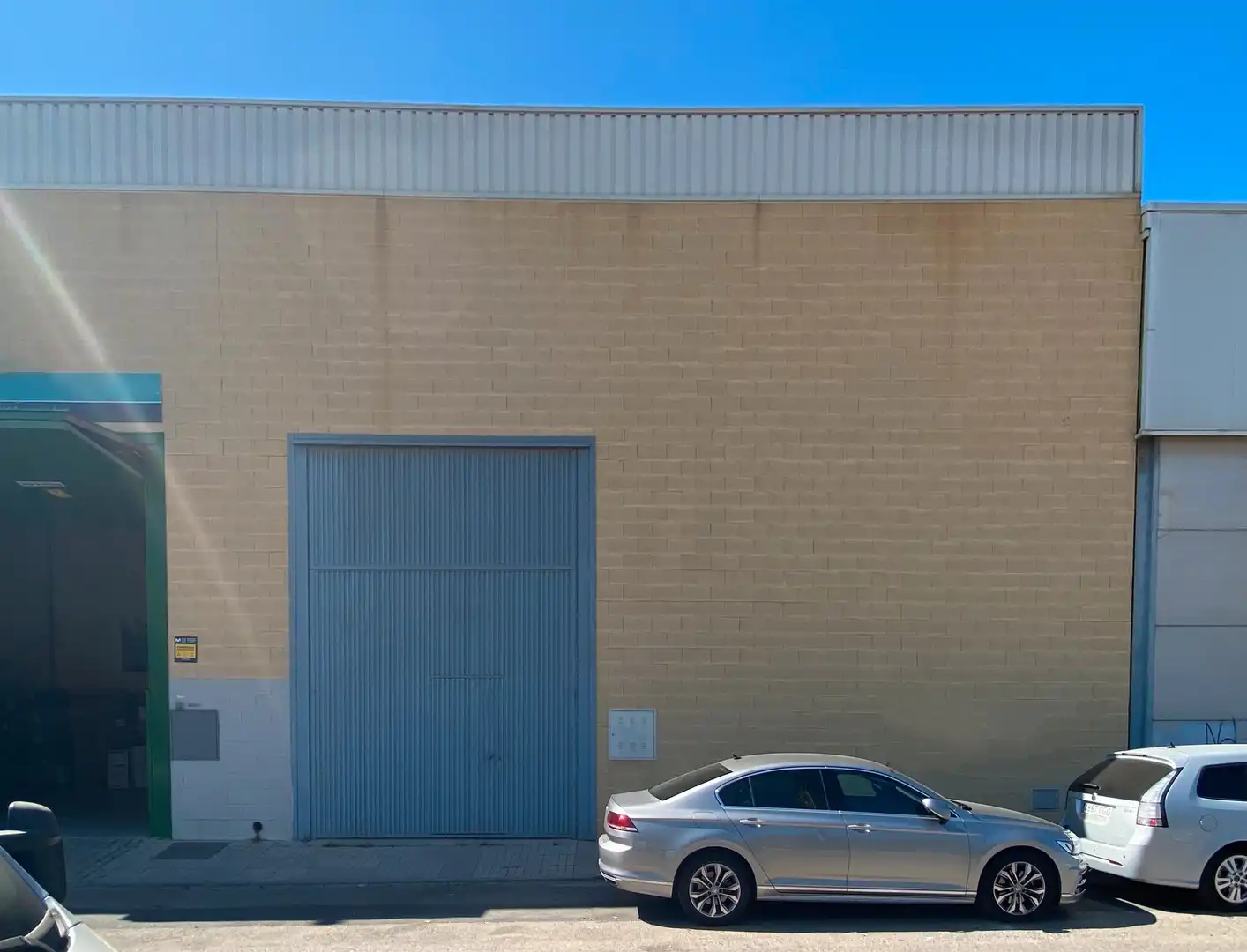 Industrial buildings for sale in Calle Rigoberta Menchú, Huércal de Almería