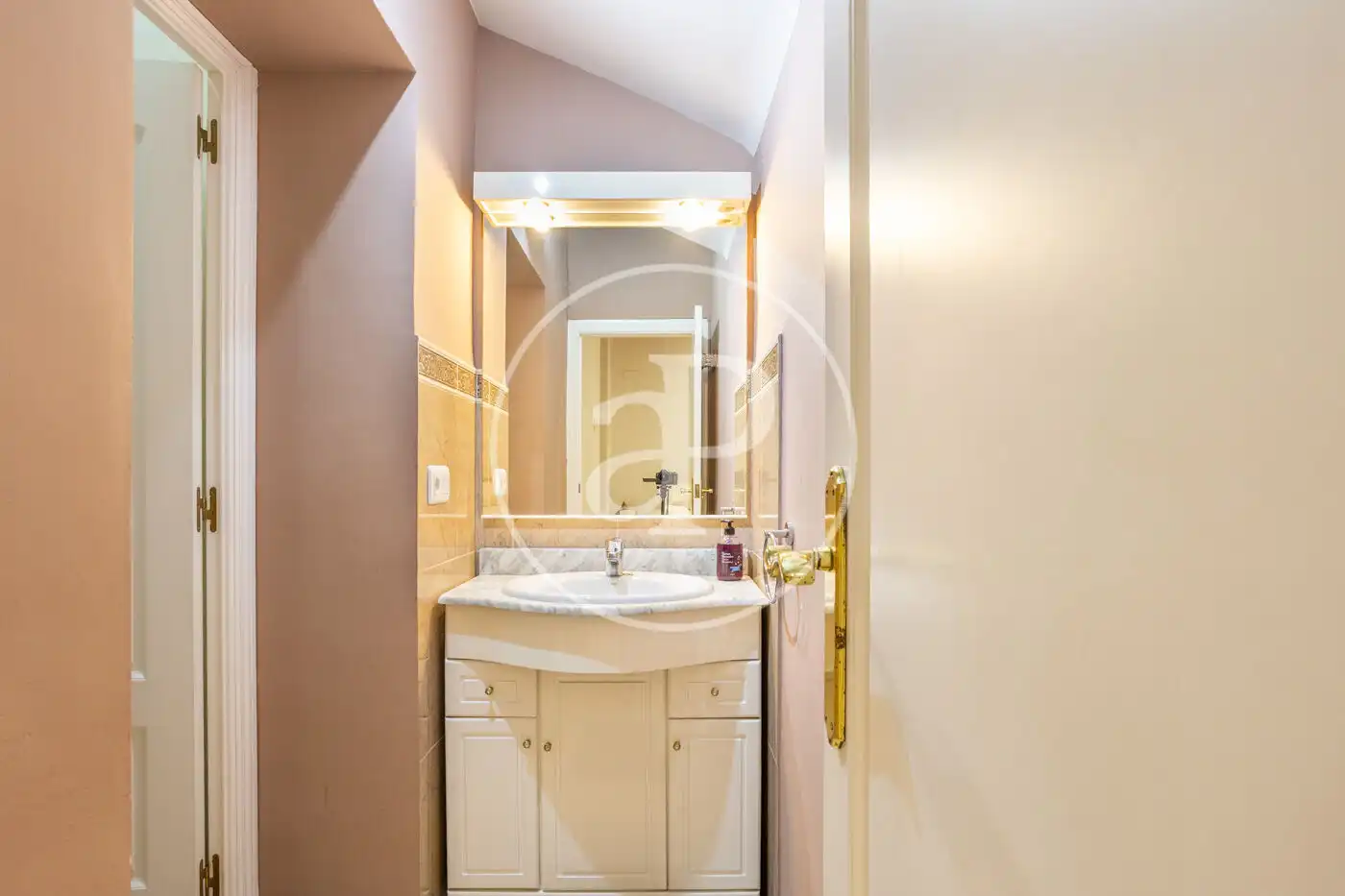 Bathroom of Detached homes for sale in Valencia  with Air Conditioner, Heating and Terrace