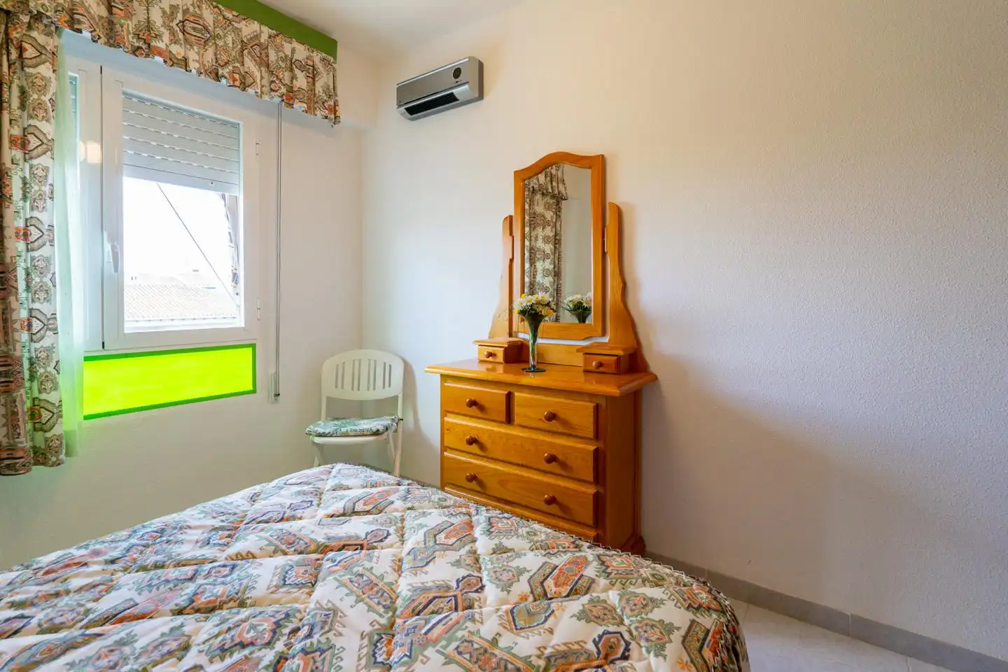 Habitación de Apartamento en venta en Santa Pola con Aire acondicionado, Terraza y Piscina