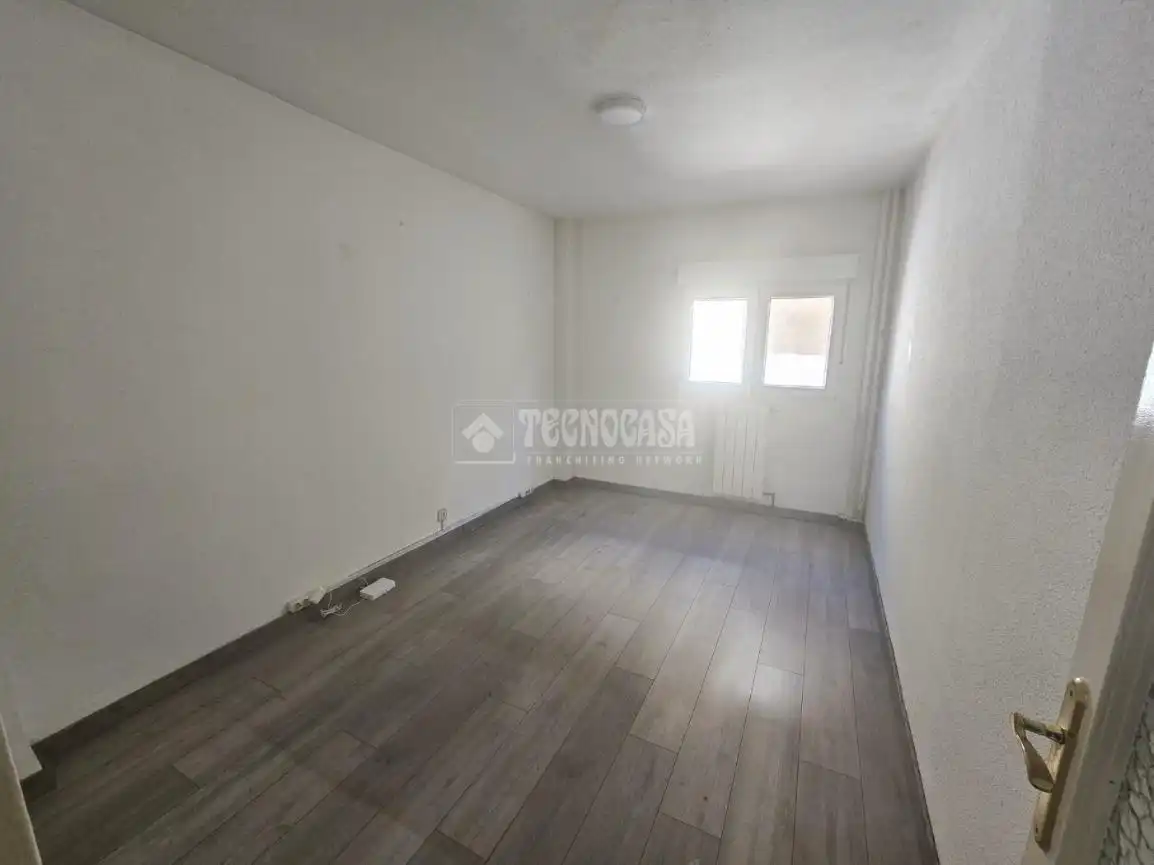 Habitación de Piso en venta en Madrid