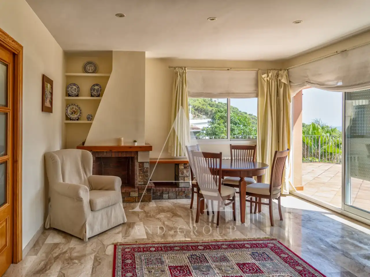 Villa con giardino in vendita a Avinguda de la Roca Grossa 120, imagen 5