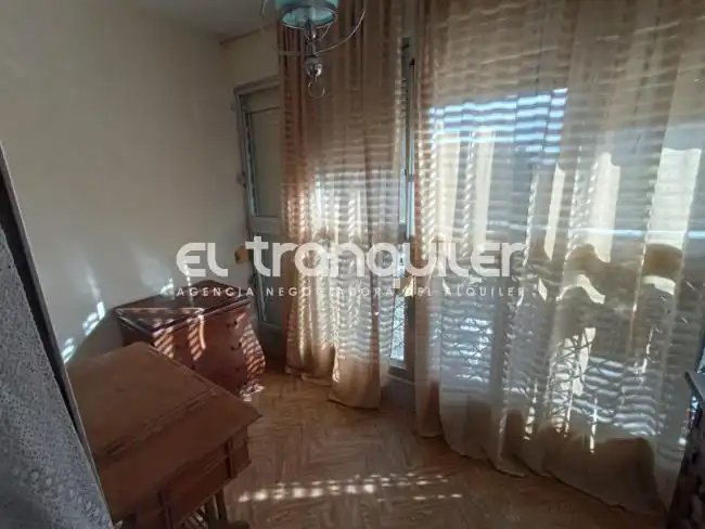 Bedroom of Flat for rent in Madrid  with Air Conditioner, Parquet flooring and Washing machine
