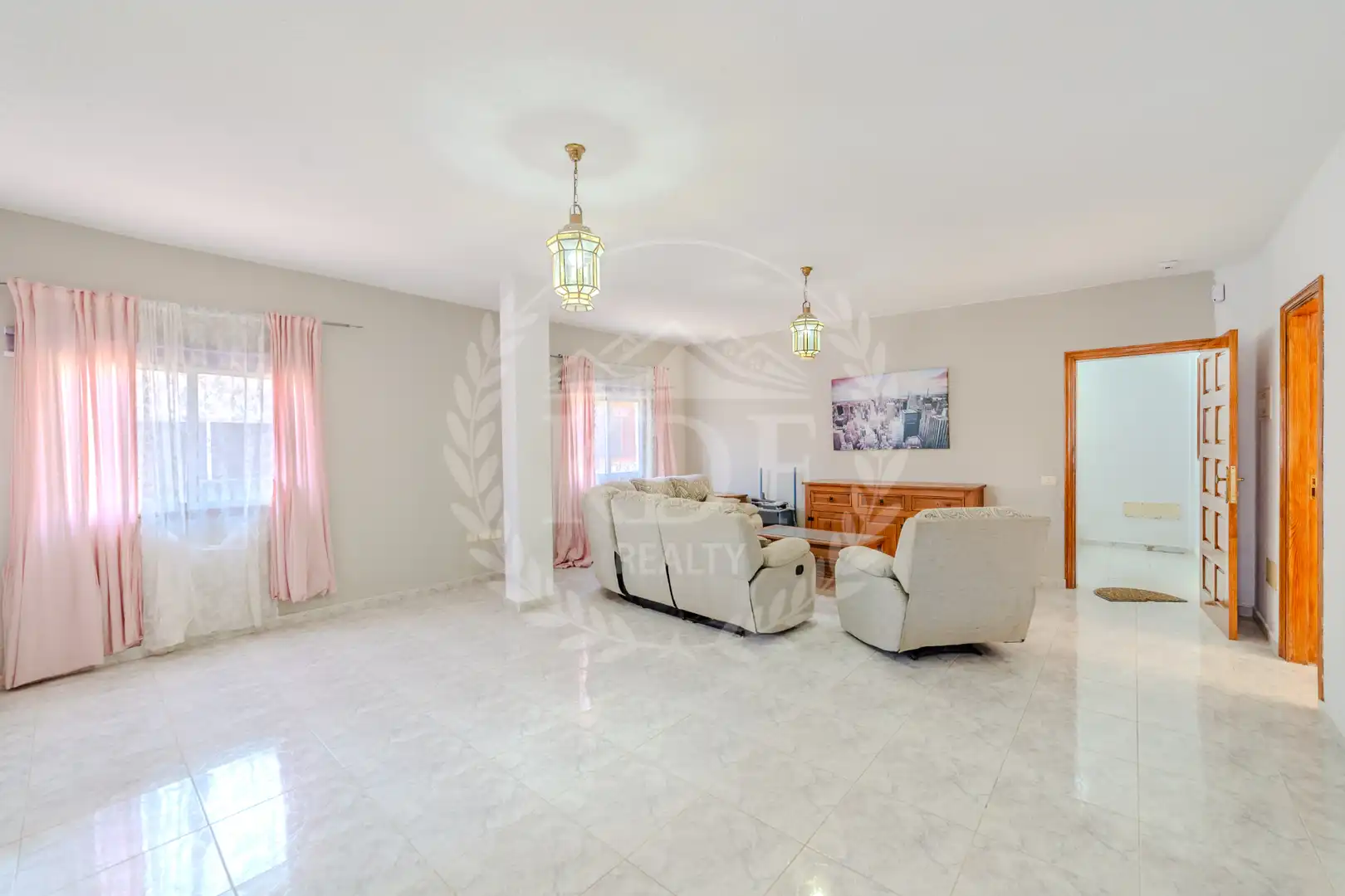 Sala d'estar de Edifici en venda en Arico amb Alarma