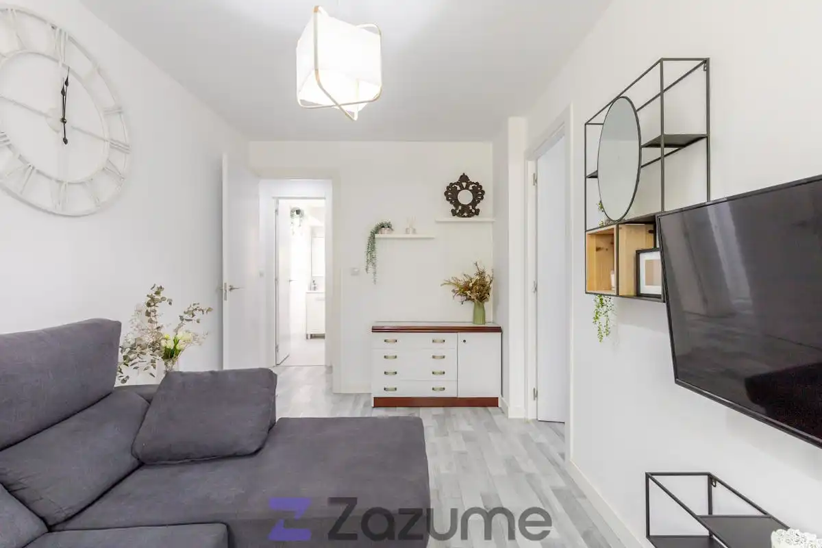 Schlafzimmer von Wohnung zur Miete in Madrid mit Klimaanlage, Heizung und Parkett