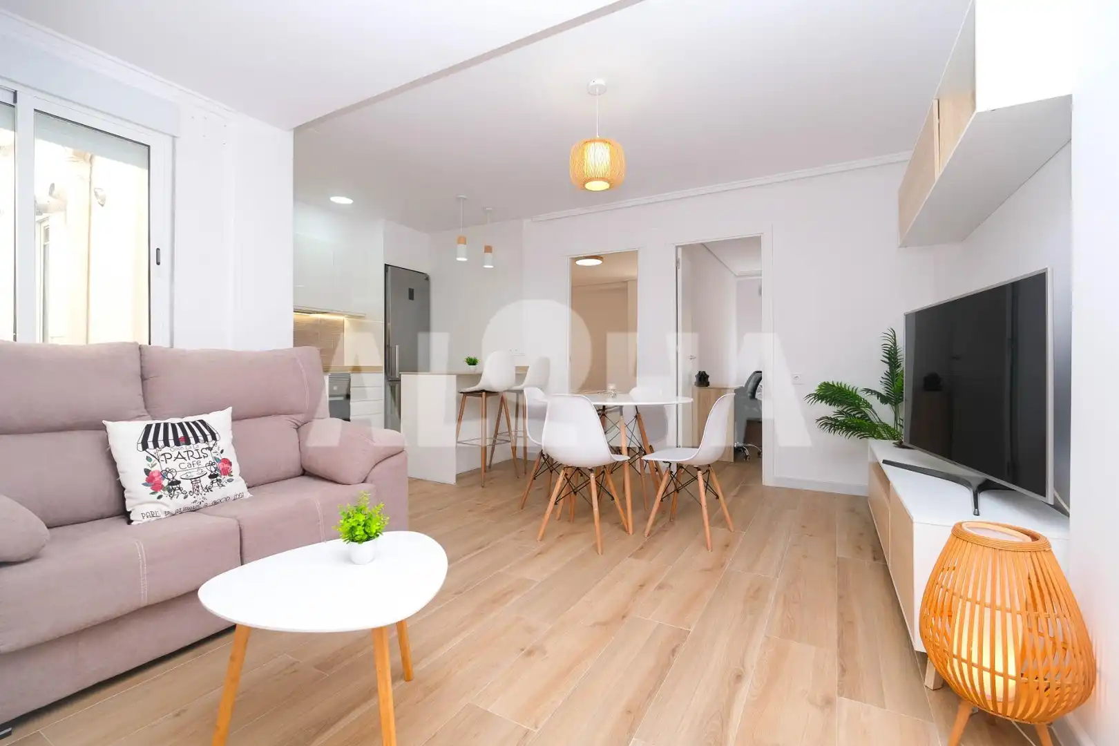 Wohnzimmer von Wohnungen zur Miete in Moncada mit Klimaanlage, Heizung und Möbliert