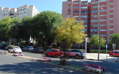 Exterior view of Flat for sale in Fuenlabrada  with Air Conditioner and Terrace