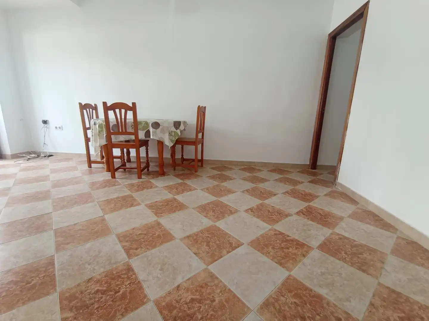Dining room of Houses for sale in Estación de Autobuses
