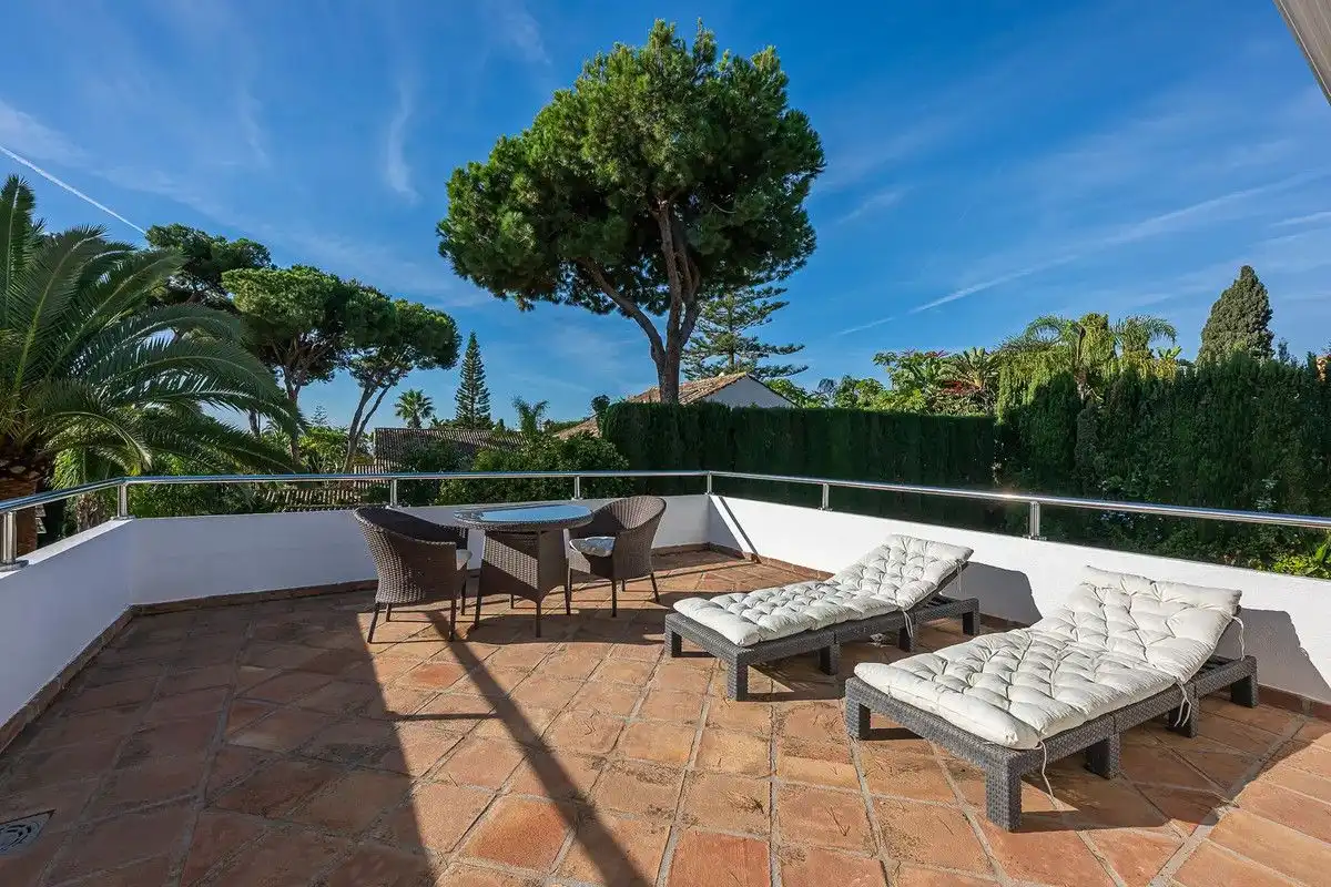 Chalet con piscina en venta en Calahonda, imagen 32