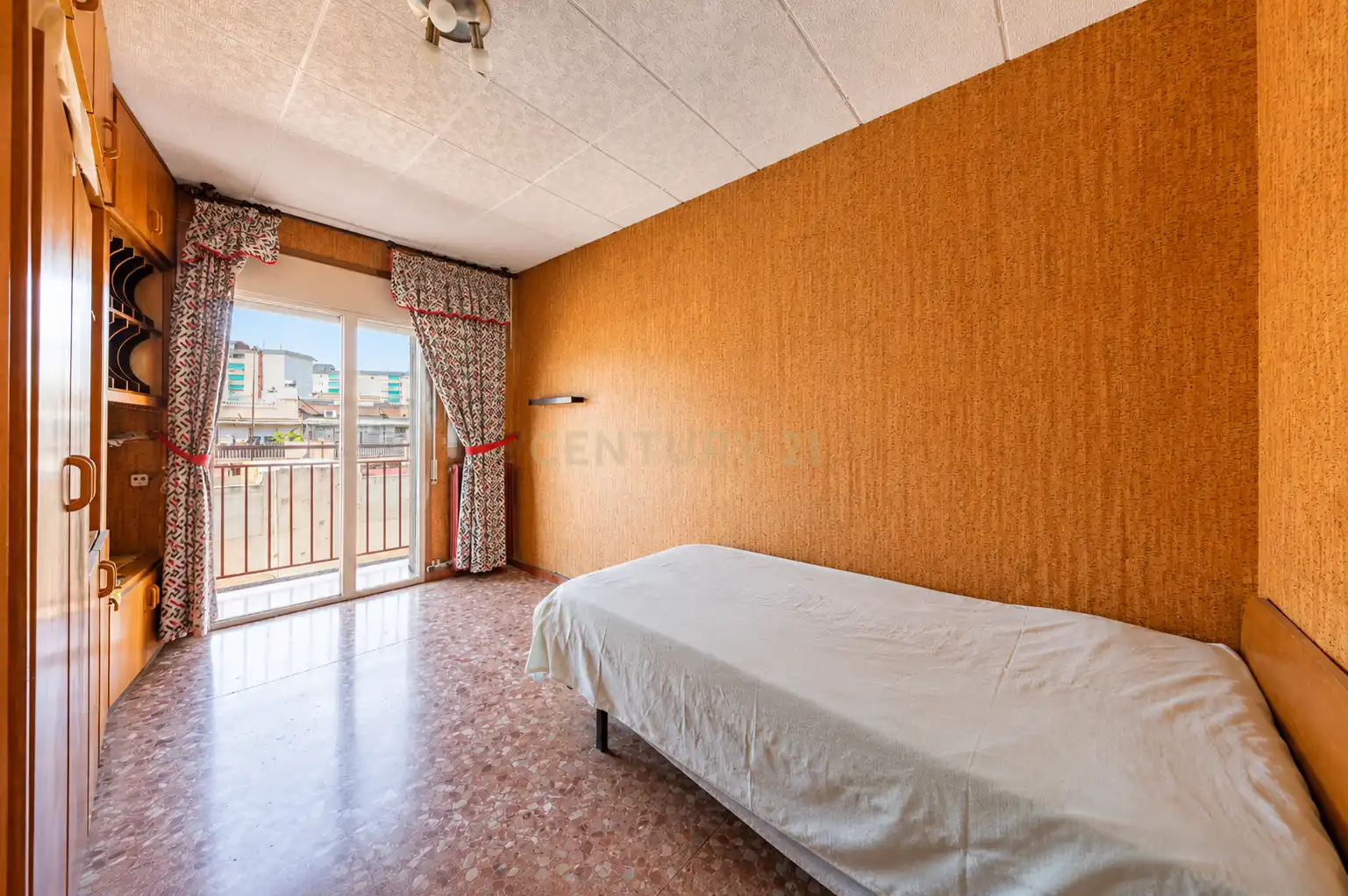 Dormitori de Dúplex en venda en Cerdanyola del Vallès amb Traster i Balcó