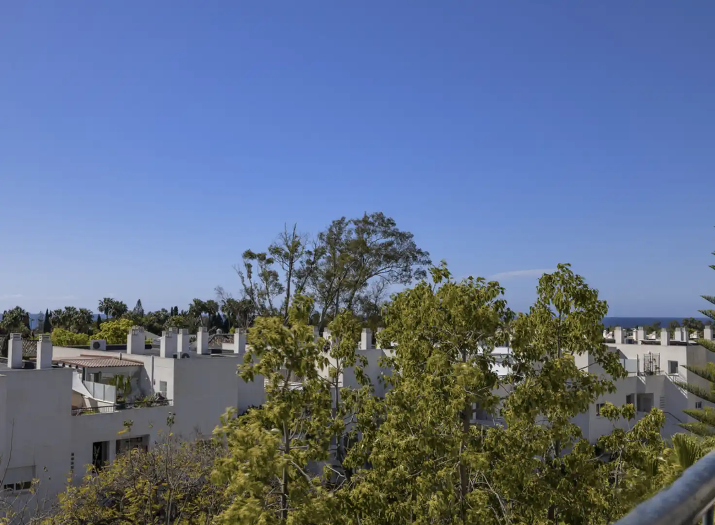 Vista exterior de Apartamento en venta en Marbella con Aire acondicionado, Calefacción y Terraza