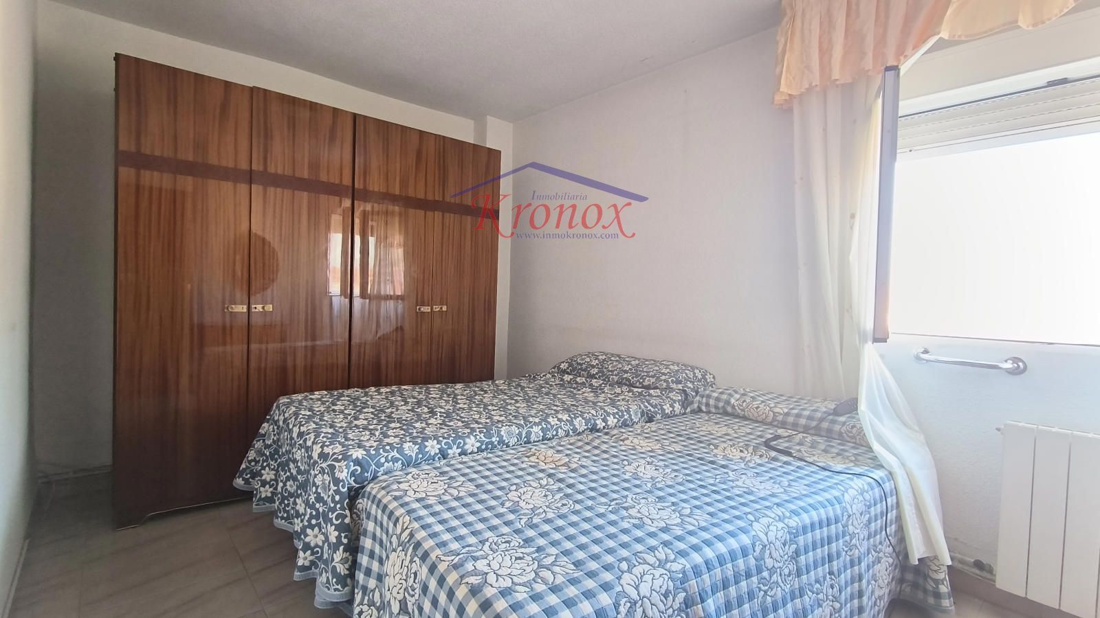 Bedroom of Flat for sale in  Madrid Capital  with Air Conditioner, Heating and Terrace