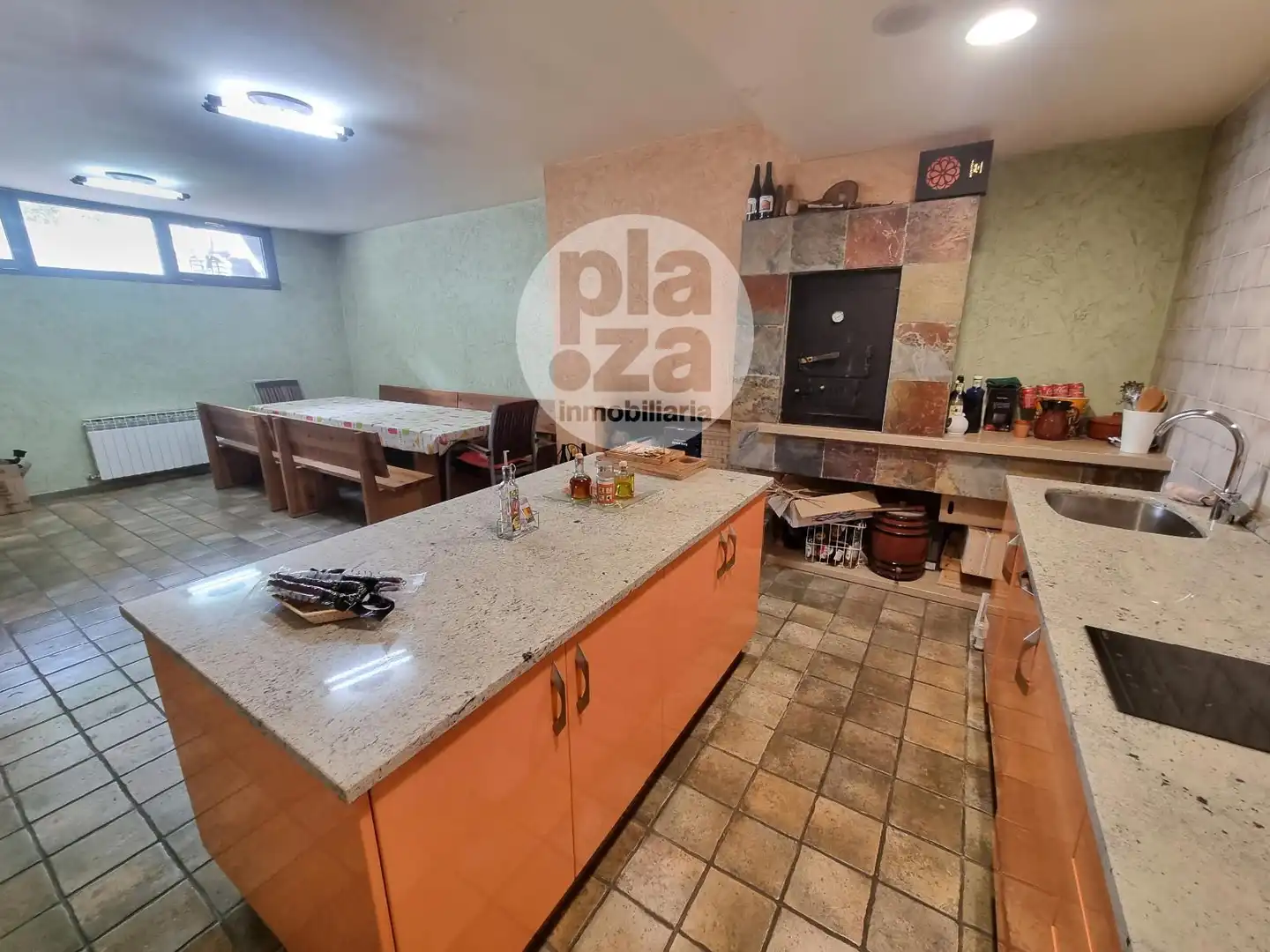 Küche von Haus oder Chalet zum Verkauf in Burgos mit Heizung, Terrasse und Abstellraum