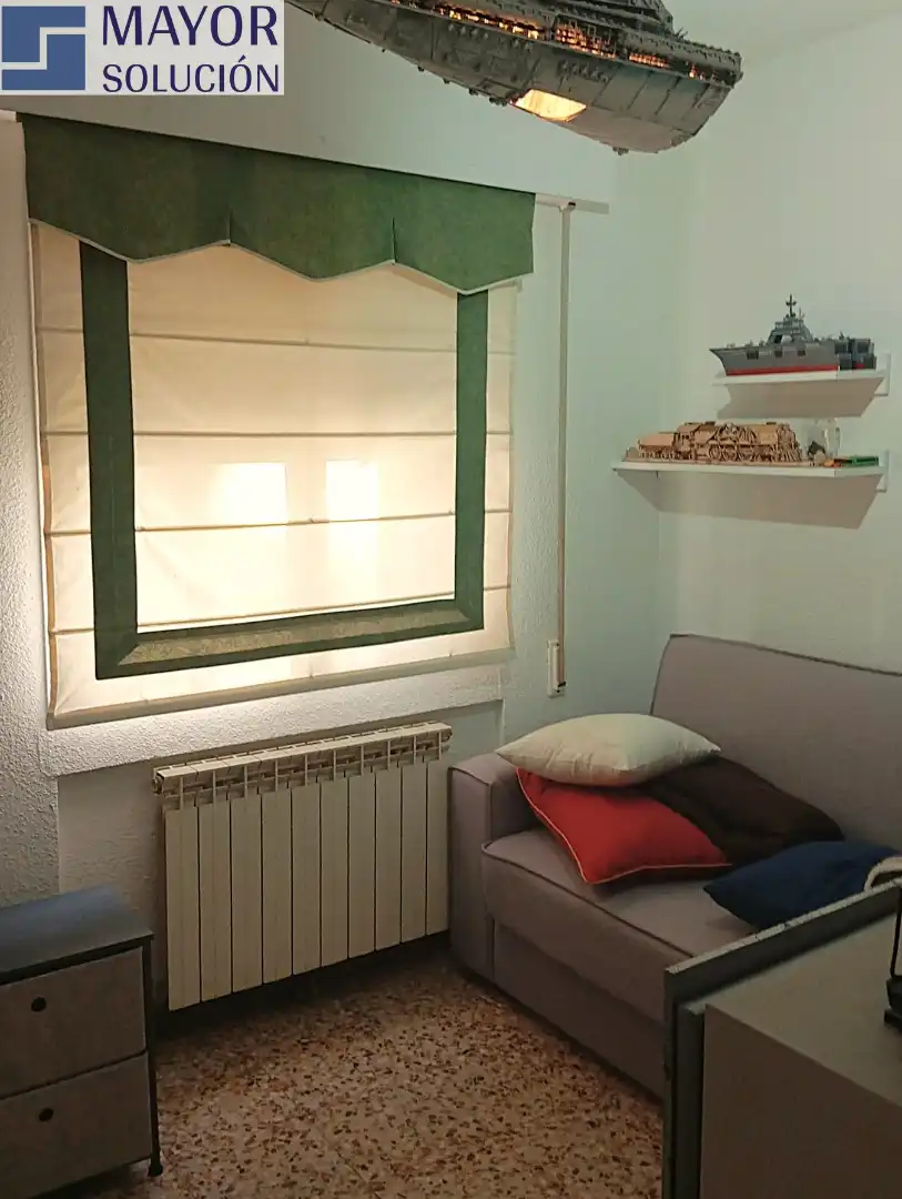 Piso con terraza en venta en Calle Río Jalón 3, imagen 13