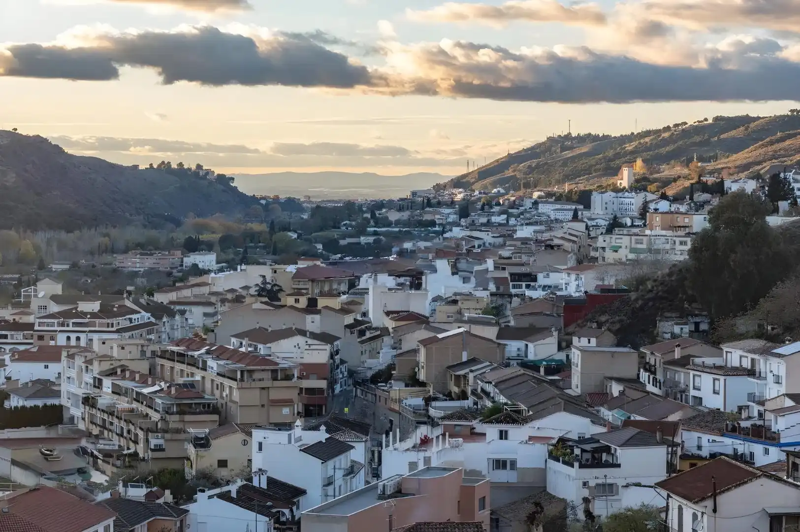 Vista exterior de Pis en venda en Cenes de la Vega amb Aire condicionat, Calefacció i Terrassa