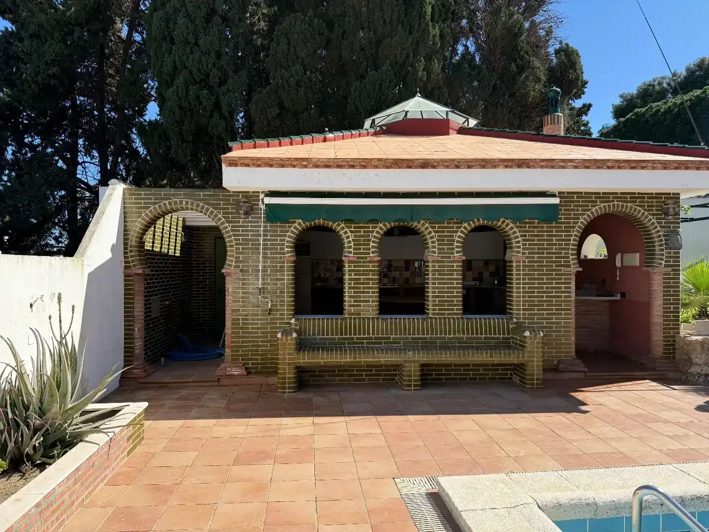 Vista exterior de Piso en venta en Churriana