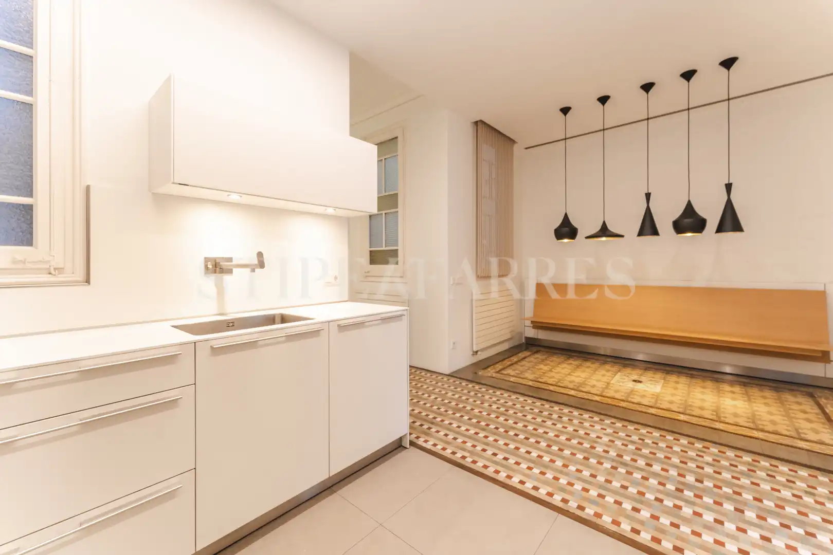 Cocina de Piso de alquiler en Barcelona con Aire acondicionado, Calefacción y Amueblado