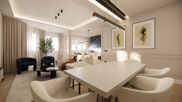 Piso en Venta en Calle de Juan Bravo en Lista