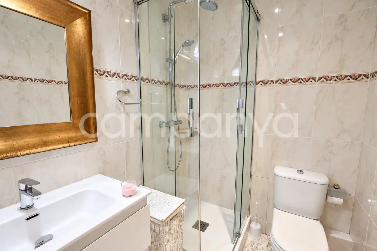 Baño de Piso en venta en Sant Andreu