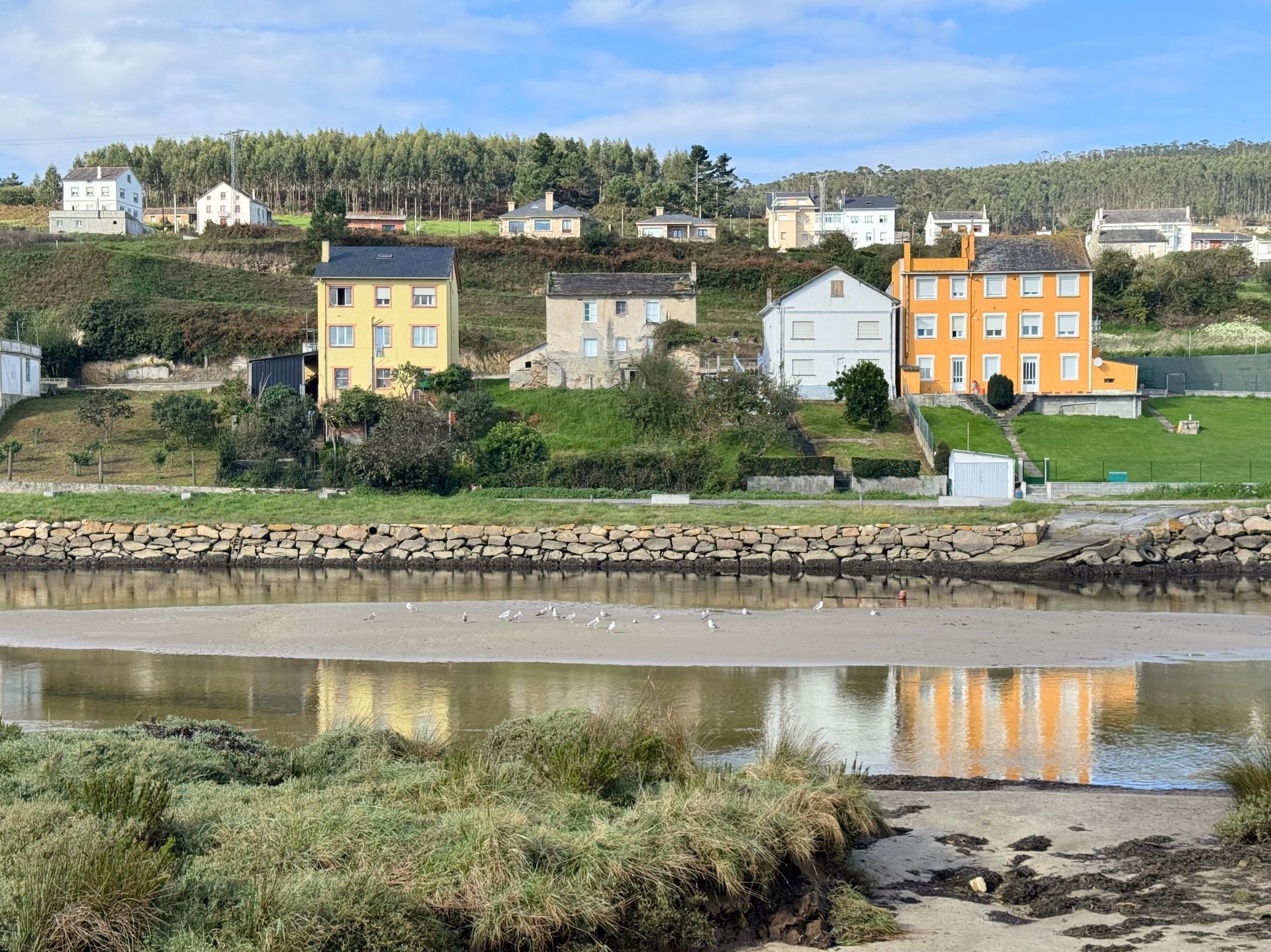 Vista exterior de Casa o xalet en venda en Foz amb Jardí privat i Traster