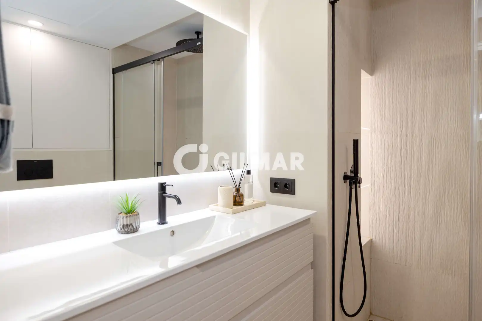 Bany de Apartament en venda en Nueva Andalucía