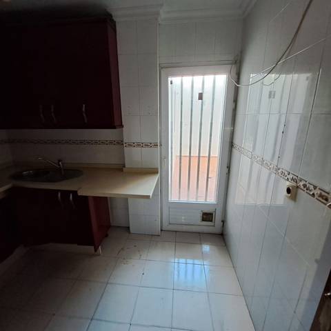 Piso en Venta en C/ Sonsonate en Palos de la Frontera