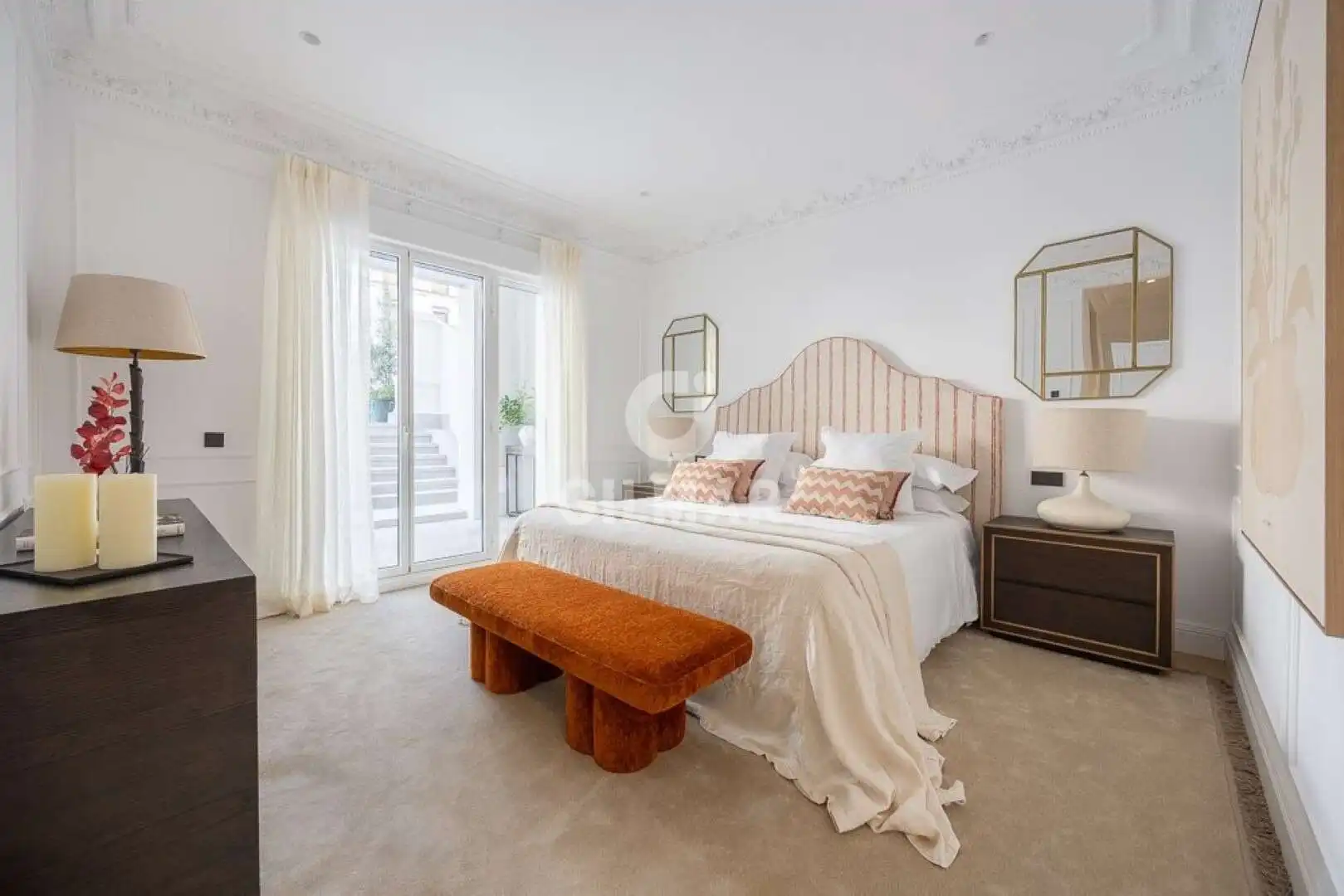 Habitación de Piso en venta en Madrid con Calefacción y Balcón