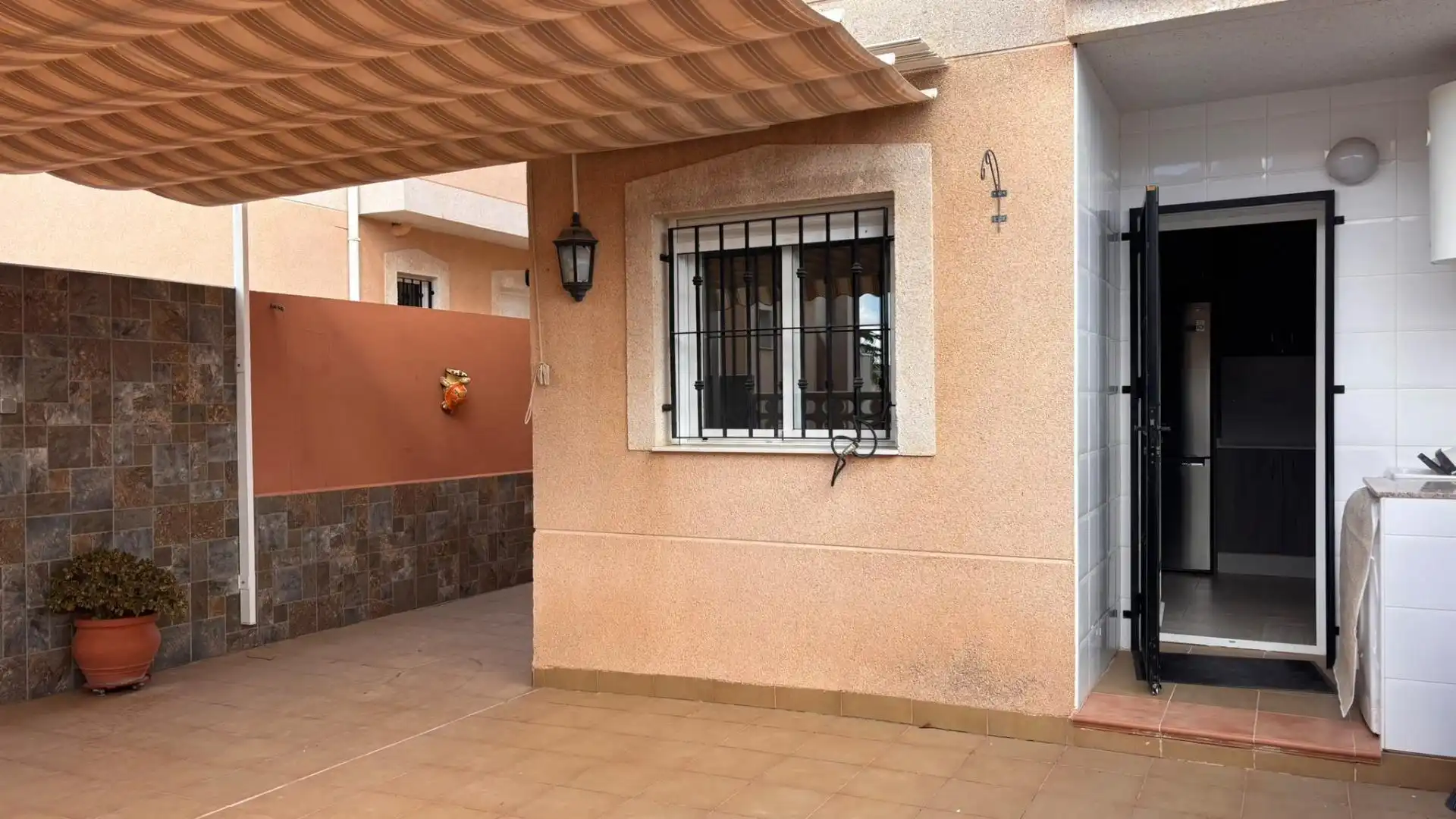 Casa amb balcó en venda a Calle Calle Mina Recuperada 53, imagen 22