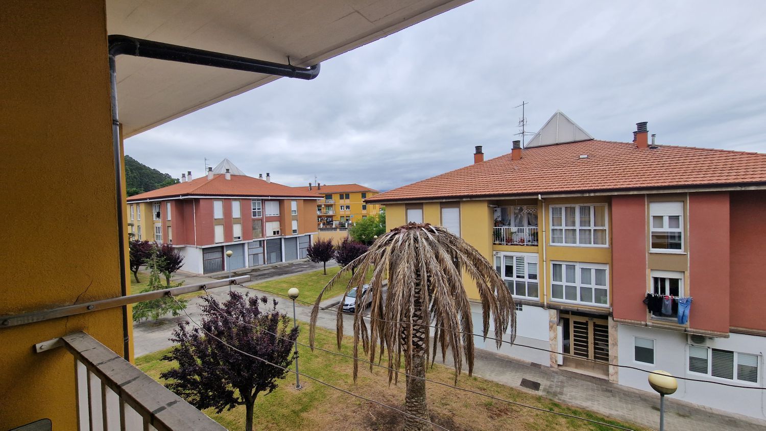 Exterior view of Flat for sale in Torrelavega   with Storage room and Balcony