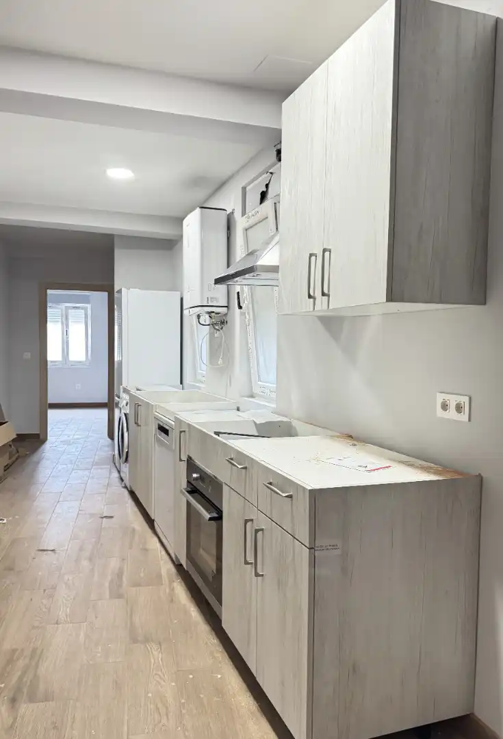 Kitchen of Flat for sale in Avilés  with Terrace and Balcony